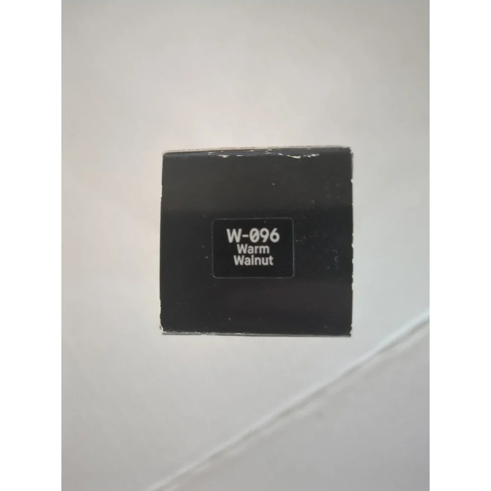 Bobbi Brown weightless skin foundation Broad Spectrum SPF 15